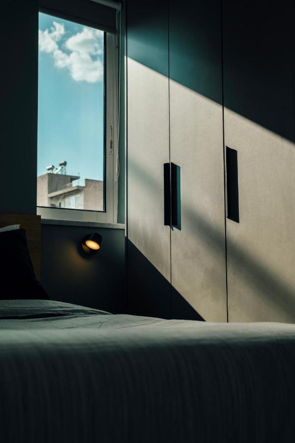Loft With Private Parking Apartment Athens Ngoại thất bức ảnh
