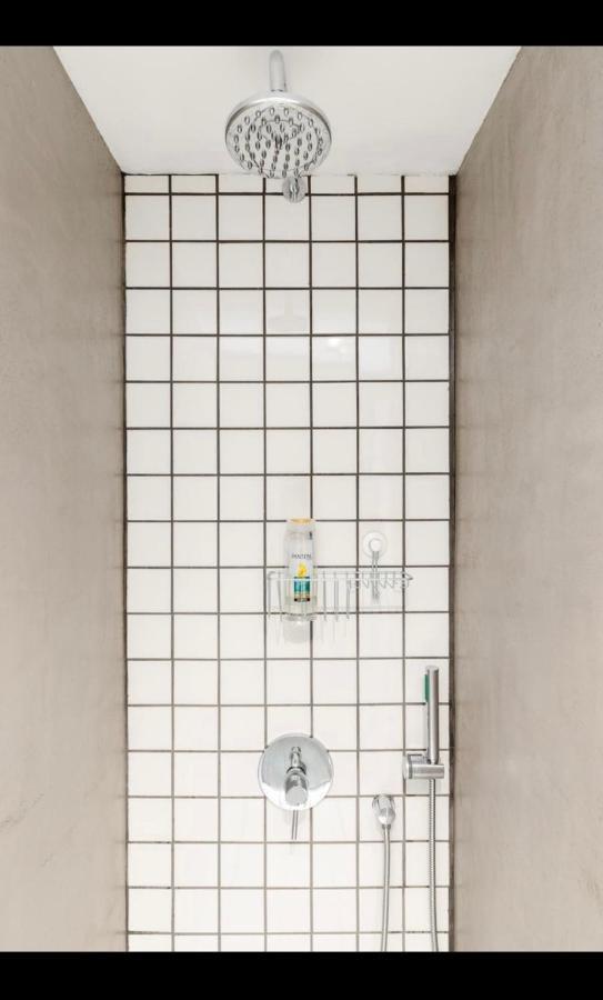 Loft With Private Parking Apartment Athens Ngoại thất bức ảnh